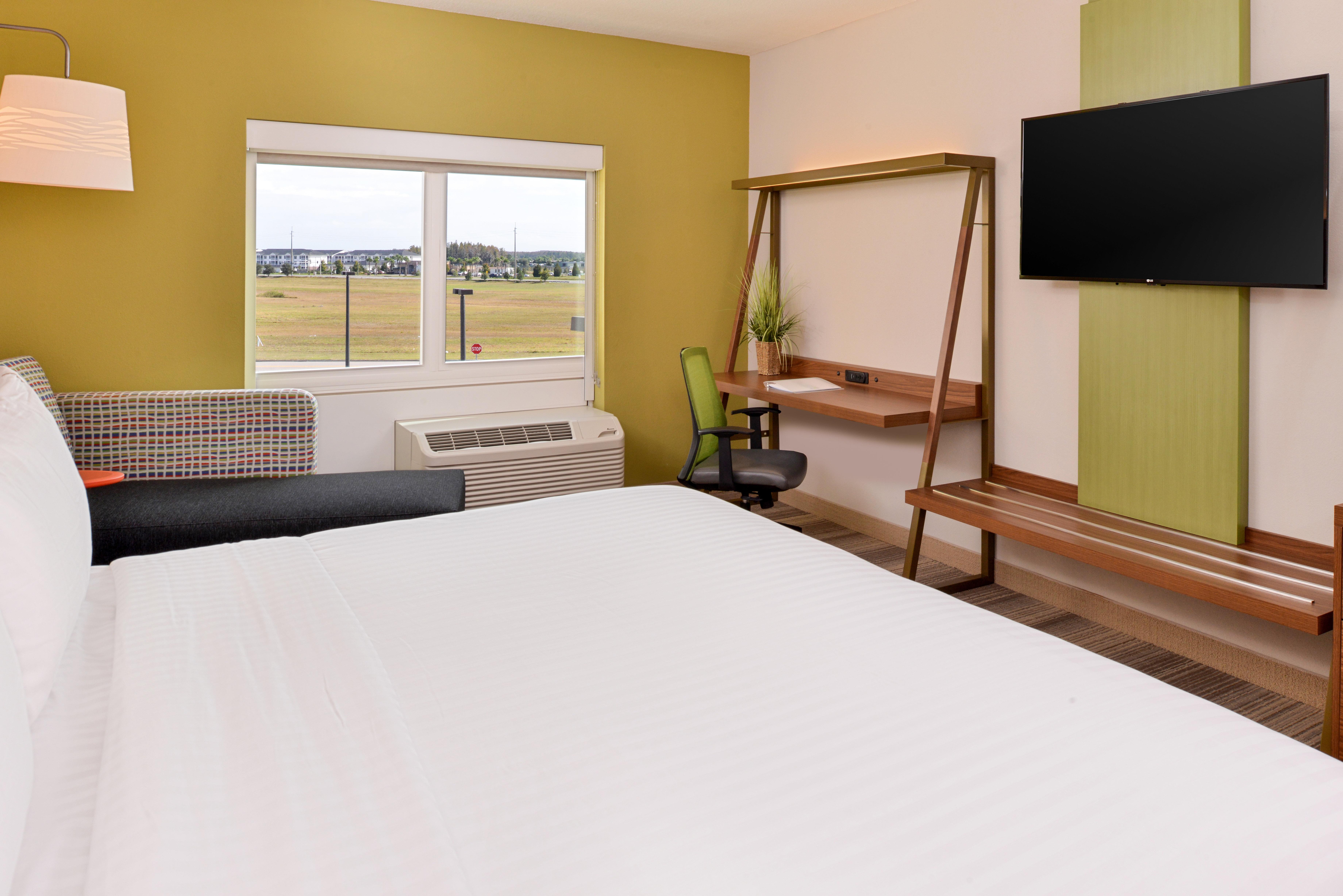 Holiday Inn Express & Suites - St. Petersburg - Madeira Beach By Ihg Exterior foto